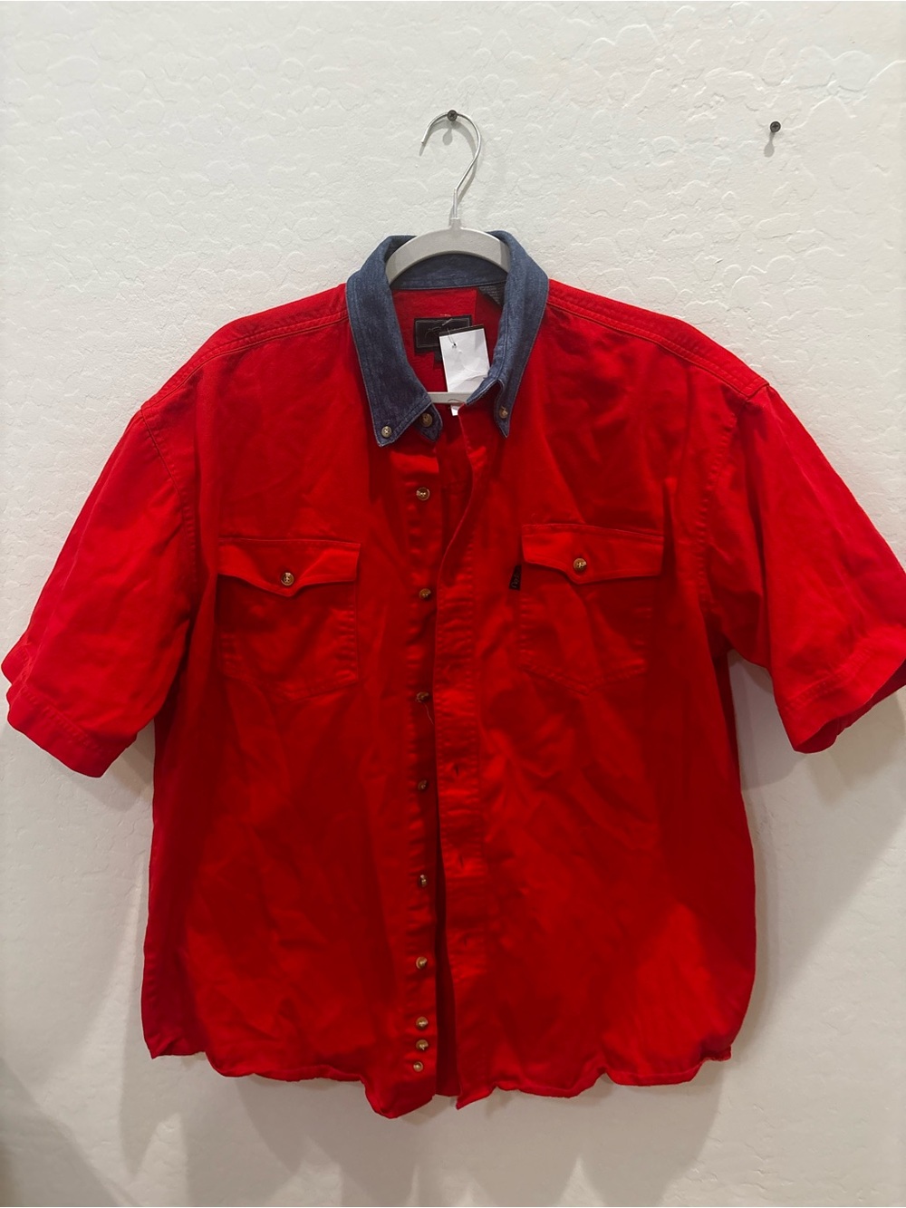 Roper Red Short-Sleeve Button-Down Shirt with Contrast Denum Collar